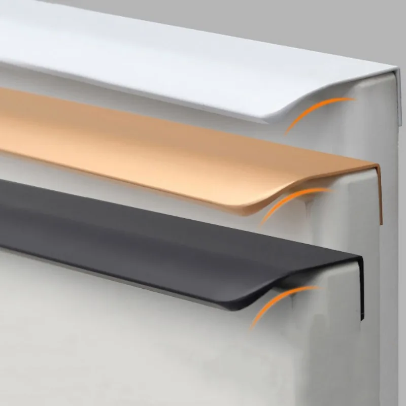 Gold Küchenschrank Kleiderschr – Restoration Hardware Furniture Used Bewertung und Preis