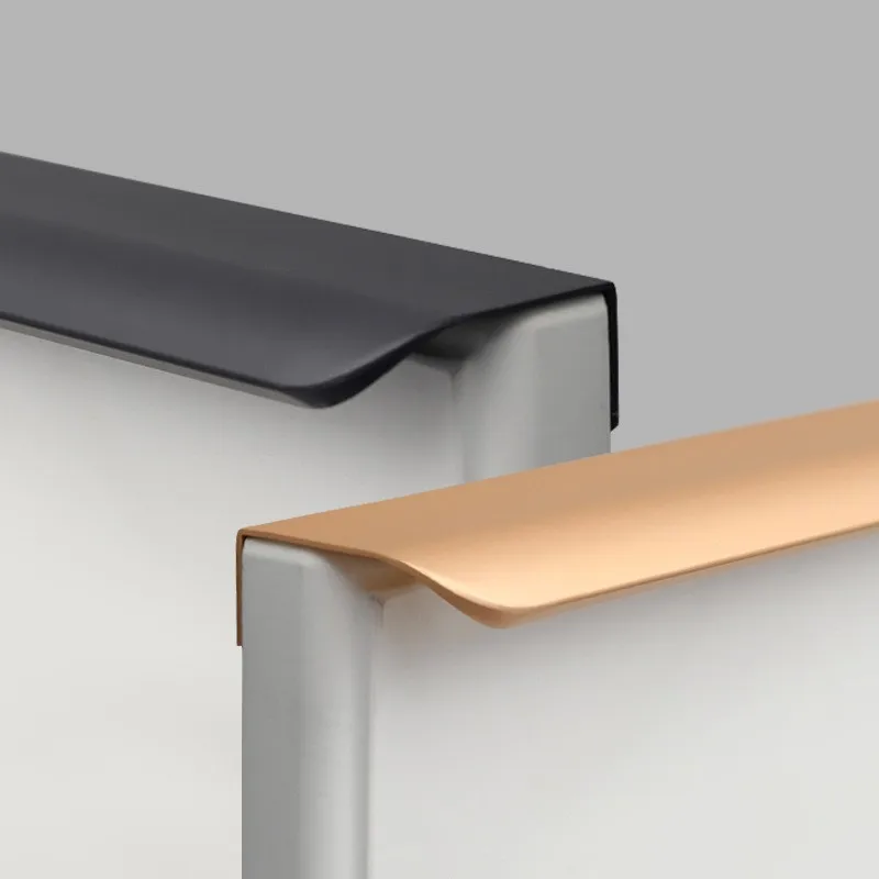 Gold Küchenschrank Kleiderschr – Restoration Hardware Furniture Used Bewertung und Preis